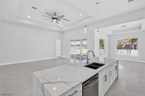 407 SW 29th Pl, Cape Coral FL - photo 8 of 45
