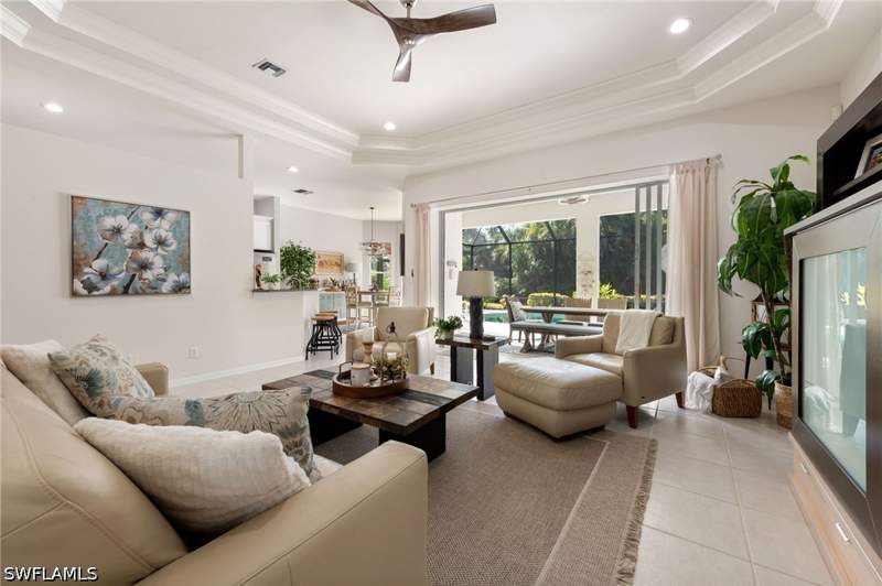3 bedroom SingleFamilyResidence at 26150 Summer Greens Dr, Highland Woods, Bonita Springs — photo 5