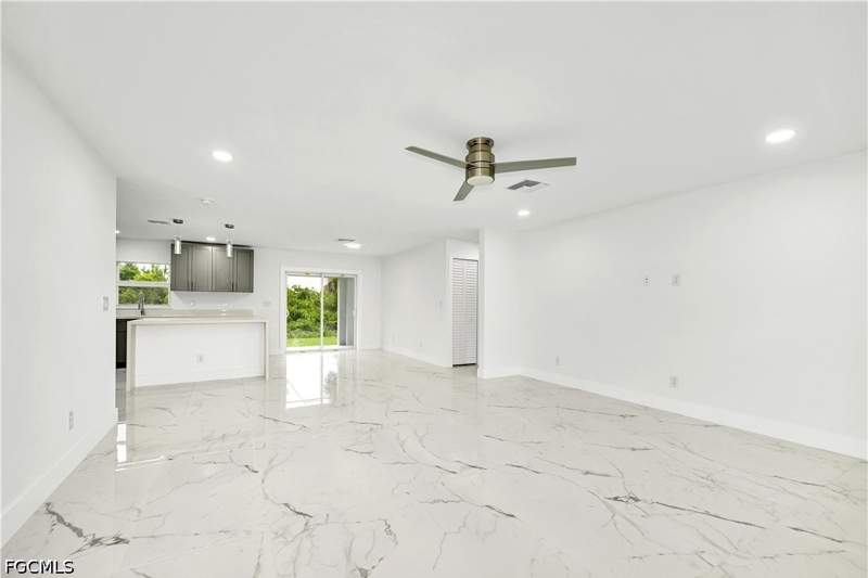 3 bedroom SingleFamilyResidence at 1833 Marson St, Lehigh Acres, Lehigh Acres — photo 4
