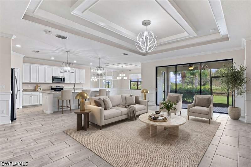 3 bedroom SingleFamilyResidence at 19807 Beverly Park Rd, The Place At Corkscrew, Estero — photo 4