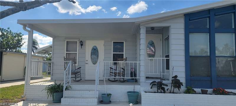 2 bedroom ManufacturedHome at 4705 Fiji Ln, Spring Creek Village, Bonita Springs — photo 3