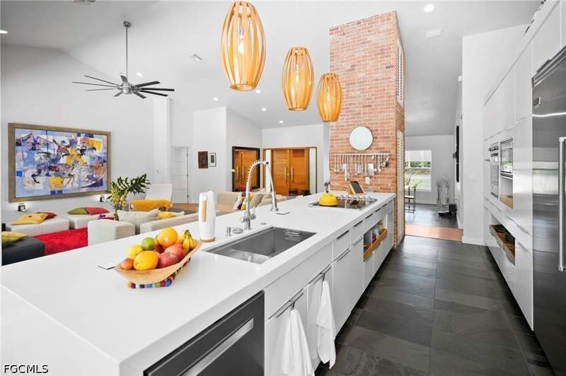 3 bedroom SingleFamilyResidence at 20333 Wildcat Run Dr, Wildcat Run, Estero — photo 3