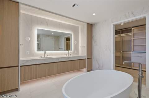5100 Seagrass Blvd 901, Bonita Springs FL - photo 14 of 44