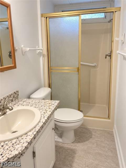 8345 Suncoast Dr, North Fort Myers FL - photo 6 of 12
