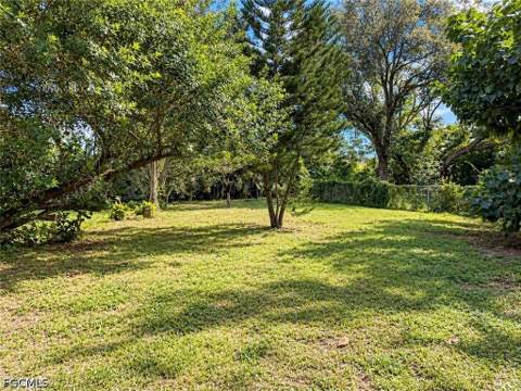 8345 Suncoast Dr, North Fort Myers FL - photo 9 of 12