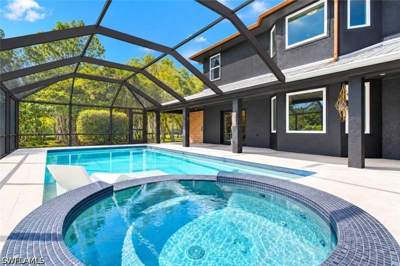 6 bedroom SingleFamilyResidence at 3120 6th St NW, Golden Gate Estates, Naples — photo 3
