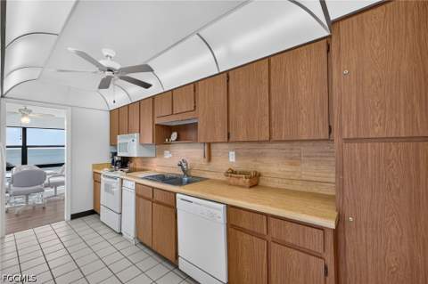 2721 W Gulf Dr 316, Sanibel FL - photo 15 of 41