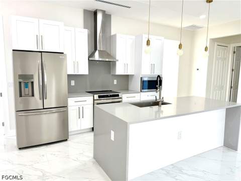 1926 NW 21st St, Cape Coral FL - photo 9 of 22