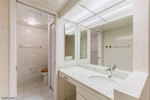 13256 Whitehaven Ln 502, Fort Myers FL - photo 18 of 42