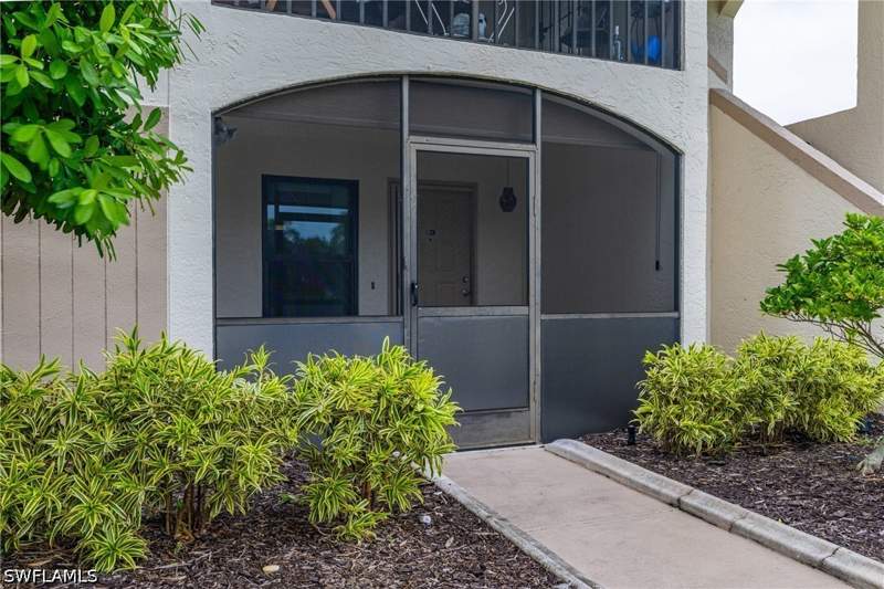 2 bedroom Condominium at 13256 Whitehaven Ln 502, Villas One, Fort Myers — photo 2