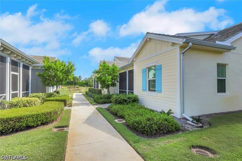 2 bedroom Attached at 7014 Saona Ct, Isles Of Collier Preserve, Naples — photo 2