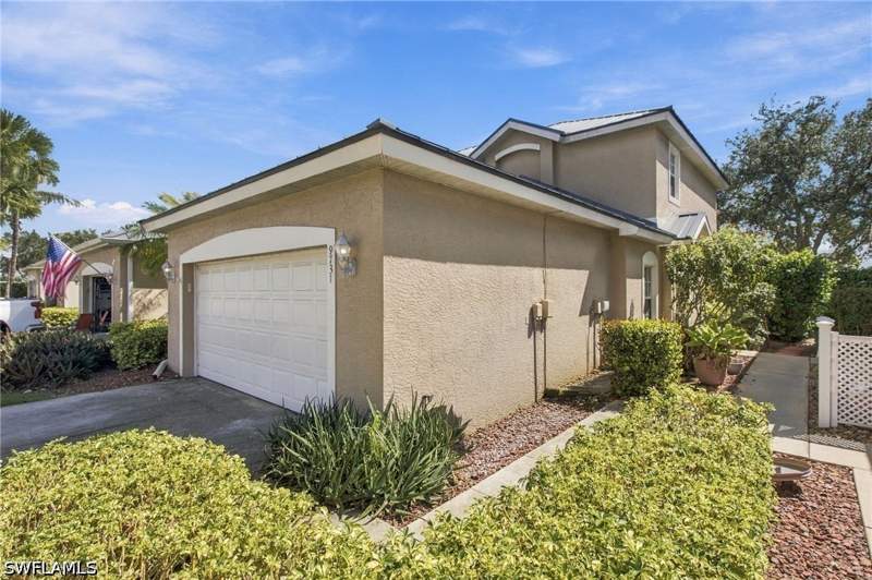 3 bedroom Attached at 9731 Glen Heron Dr, Cockleshell Village, Bonita Springs — photo 3