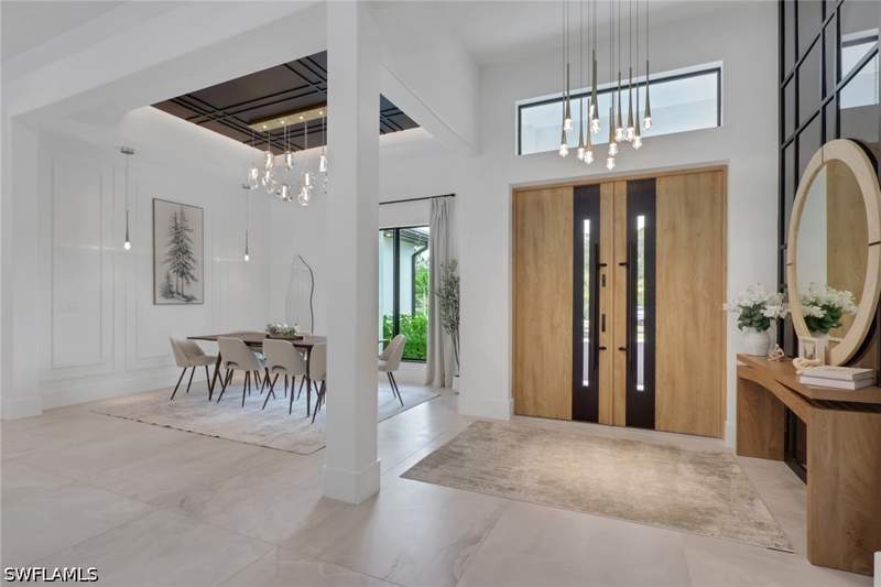 5 bedroom SingleFamilyResidence at 634 19th St SW, Golden Gate Estates, Naples — photo 4