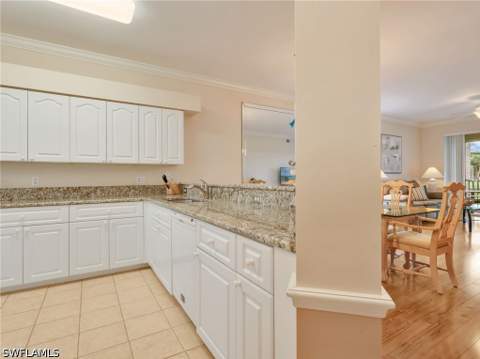 10449 Washingtonia Palm Way 3221, Fort Myers FL - photo 11 of 42