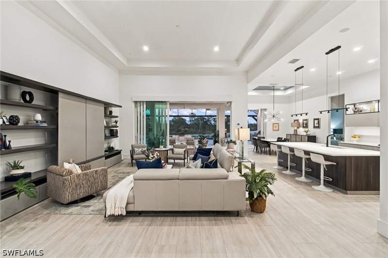 4 bedroom SingleFamilyResidence at 8777 Santo Domingo Dr, Isles Of Collier Preserve, Naples — photo 4