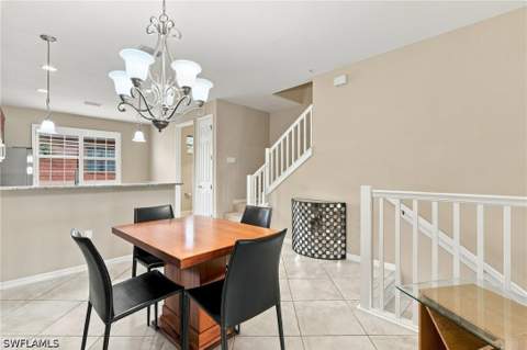 8992 Cambria Cir 1603, Naples FL - photo 6 of 44