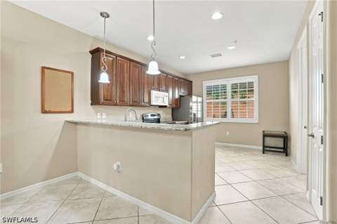 8992 Cambria Cir 1603, Naples FL - photo 9 of 44