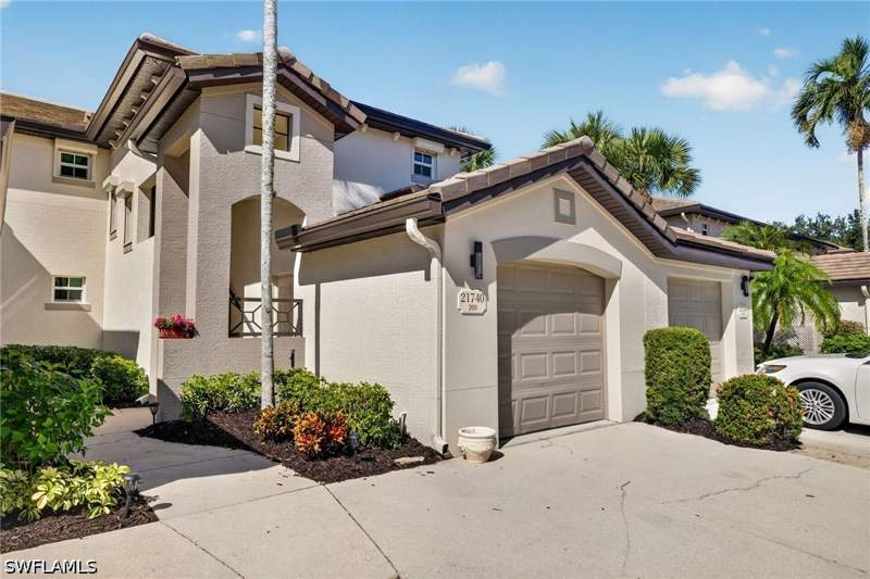 2 bedroom Condominium at 21740 Southern Hills Dr 203, Southern Hills, Estero — photo 3