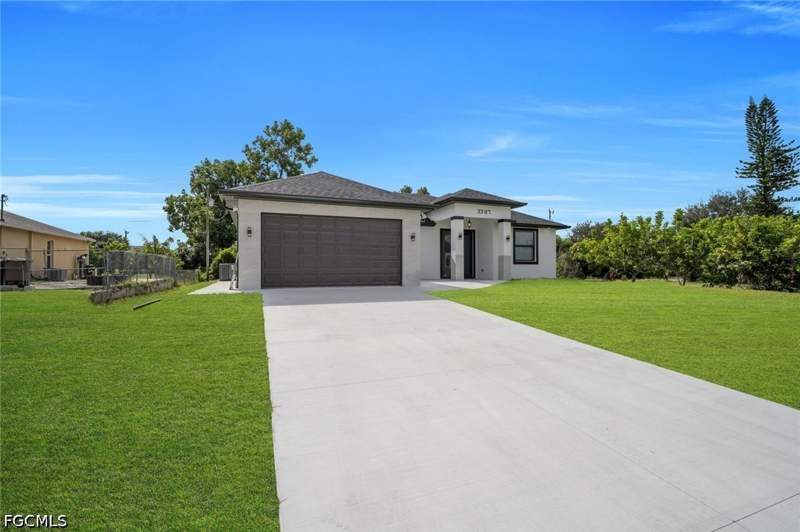 3 bedroom SingleFamilyResidence at 3307 7th St SW, Lehigh Acres, Lehigh Acres — photo 3