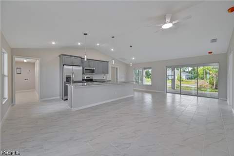 4006 NE 19th Pl, Cape Coral FL - photo 8 of 31
