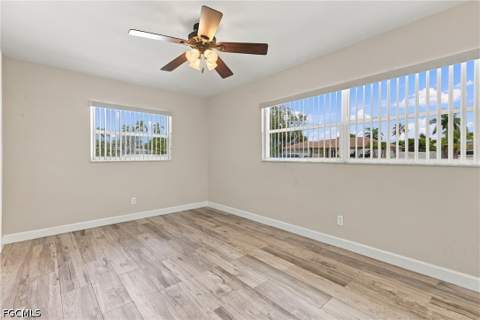 766 Entrada Dr S, Fort Myers FL - photo 9 of 29