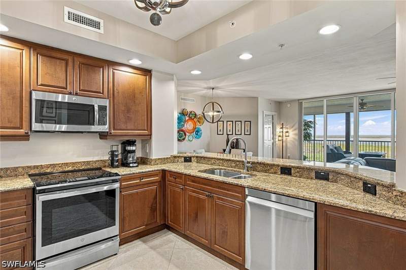 3 bedroom Condominium at 23540 Via Veneto 1604, Navona At The Colony, Bonita Springs — photo 2