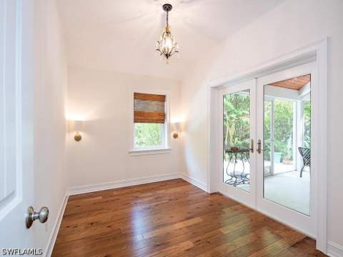 1260 12th Ave N, Naples FL - photo 10 of 18