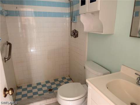 1342 SE 12th St, Cape Coral FL - photo 10 of 30