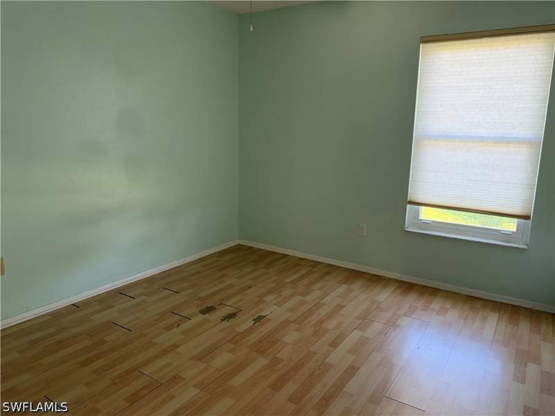 3 bedroom SingleFamilyResidence at 1342 SE 12th St, Cape Coral, Cape Coral — photo 5