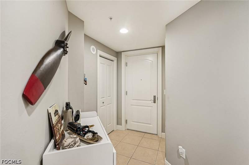 2 bedroom Condominium at 5781 Cape Harbour Dr 903, Marina South II, Cape Coral — photo 4