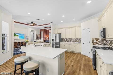 12542 Grandezza Cir, Estero FL - photo 12 of 37