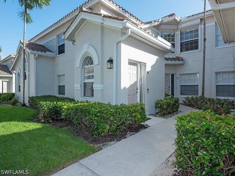 2 bedroom Condominium at 6922 Satinleaf Rd N 202, Calusa Bay North, Naples — photo 2