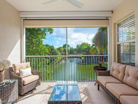 6922 Satinleaf Rd N 202, Naples FL - photo 6 of 26