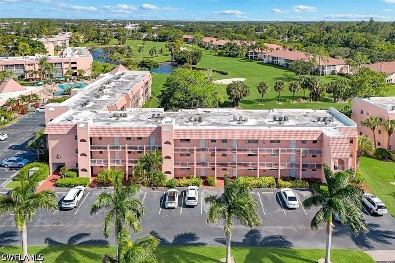 2 bedroom Condominium at 175 Turtle Lake Ct 112, Turtle Lake Golf Colony, Naples — photo 3