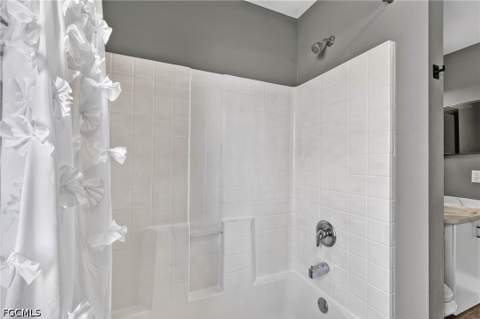 4305 NE 20th Pl, Cape Coral FL - photo 8 of 38