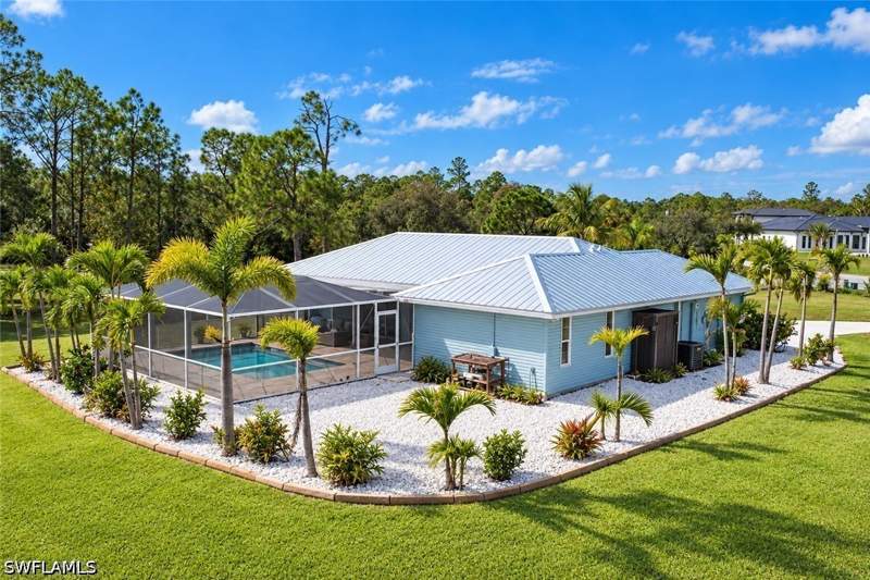 3 bedroom SingleFamilyResidence at 4640 31st Ave NE, Golden Gate Estates, Naples — photo 2