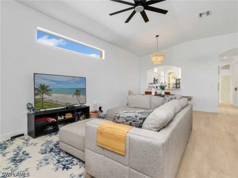 8755 Ibis Cove Cir, Naples FL - photo 9 of 37