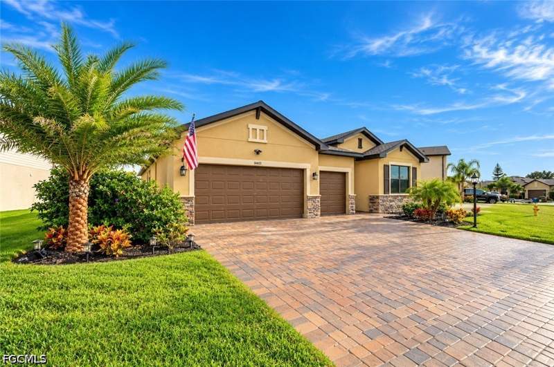 4 bedroom SingleFamilyResidence at 14565 Carva Ln, Portico, Fort Myers — photo 3