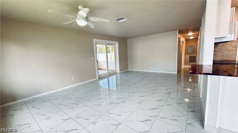 3 bedroom SingleFamilyResidence at 1407 NE 5th Ln, Cape Coral, Cape Coral — photo 4
