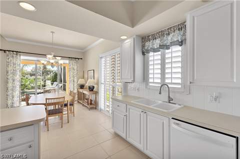3880 Valentia Way, Naples FL - photo 12 of 49