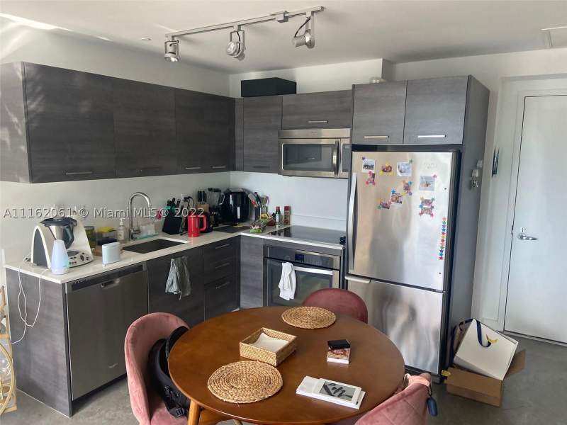 1 bedroom Condominium at 151 SE 1st St Ph05, Centro Condo, Miami — photo 4