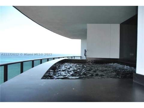 18555 Collins Ave 2905, Sunny Isles Beach FL - photo 6 of 40
