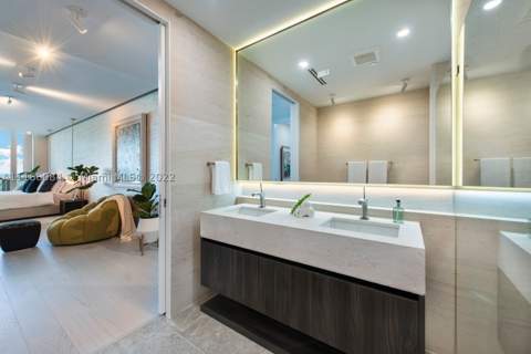 100 S Pointe Dr 908, Miami Beach FL - photo 8 of 29