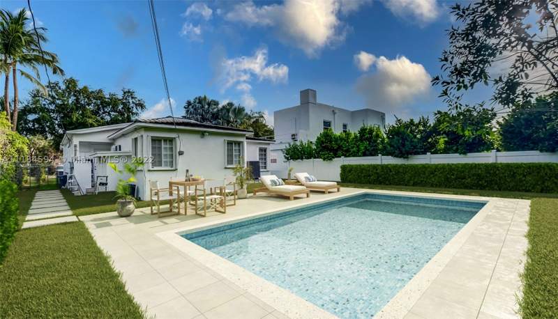 3 bedroom SingleFamilyResidence at 535 W 51st St, Lake View Sub, Miami Beach — photo 3