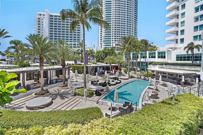 0 bedroom Condominium at 4401 Collins Ave 1117, Fontainebleau II Condo, Miami Beach — photo 2