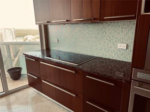 16001 Collins Ave 1705, Sunny Isles Beach FL - photo 6 of 12