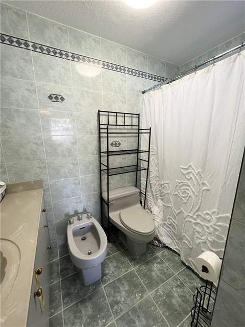 225 E 41st Street, Hialeah FL - photo 12 of 15