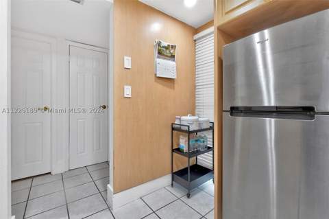 3401 N Country Club Dr 406, Aventura FL - photo 8 of 37