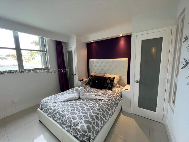 1 bedroom Condominium at 5161 Collins Ave 309, Seacoast 5151 Condo, Miami Beach — photo 5