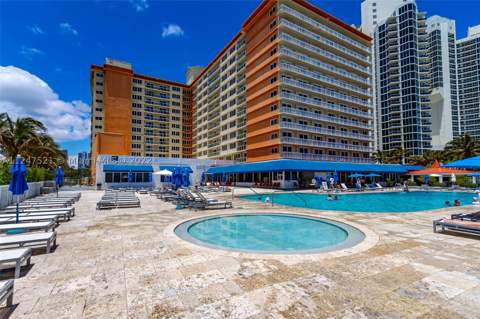 19201 Collins Ave 218, Sunny Isles Beach FL - photo 20 of 33